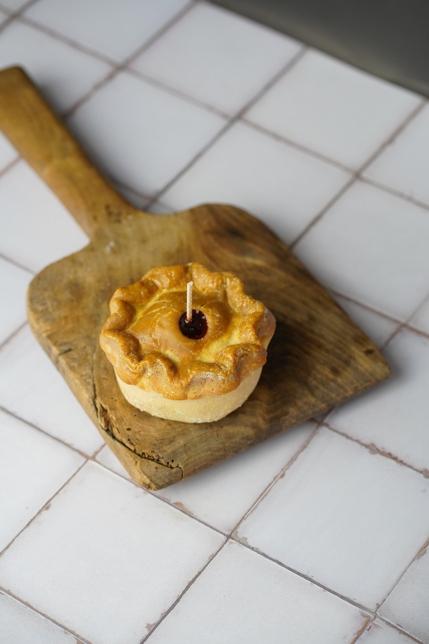 PORK PIE CANDLE