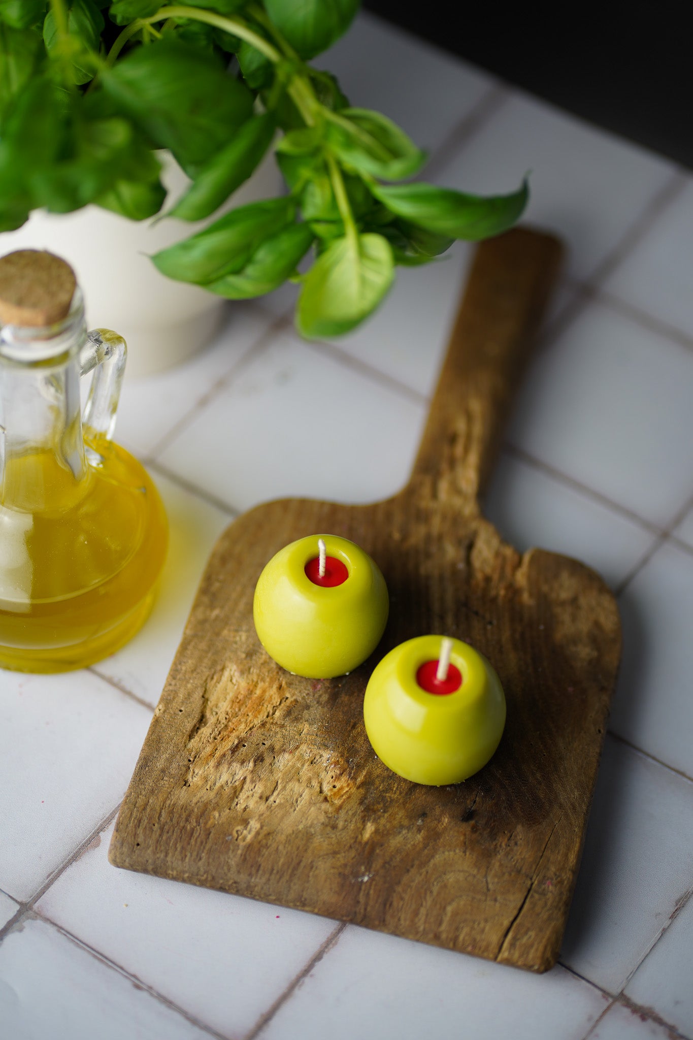 The Colossal Olive Candles