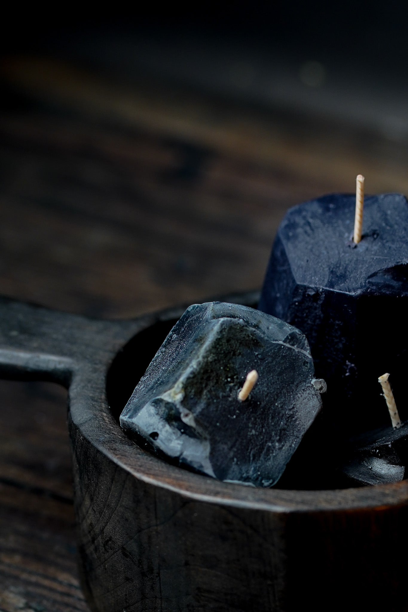 COAL CANDLE