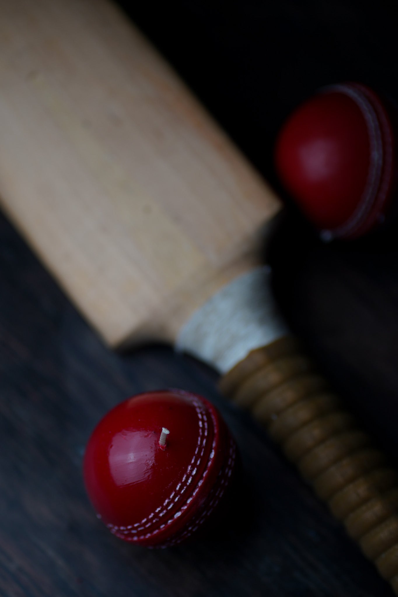 CRICKET BALL CANDLE