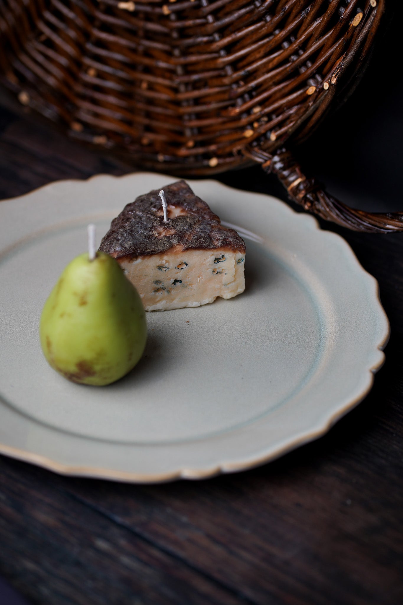 The Petite Conference Pear Candle