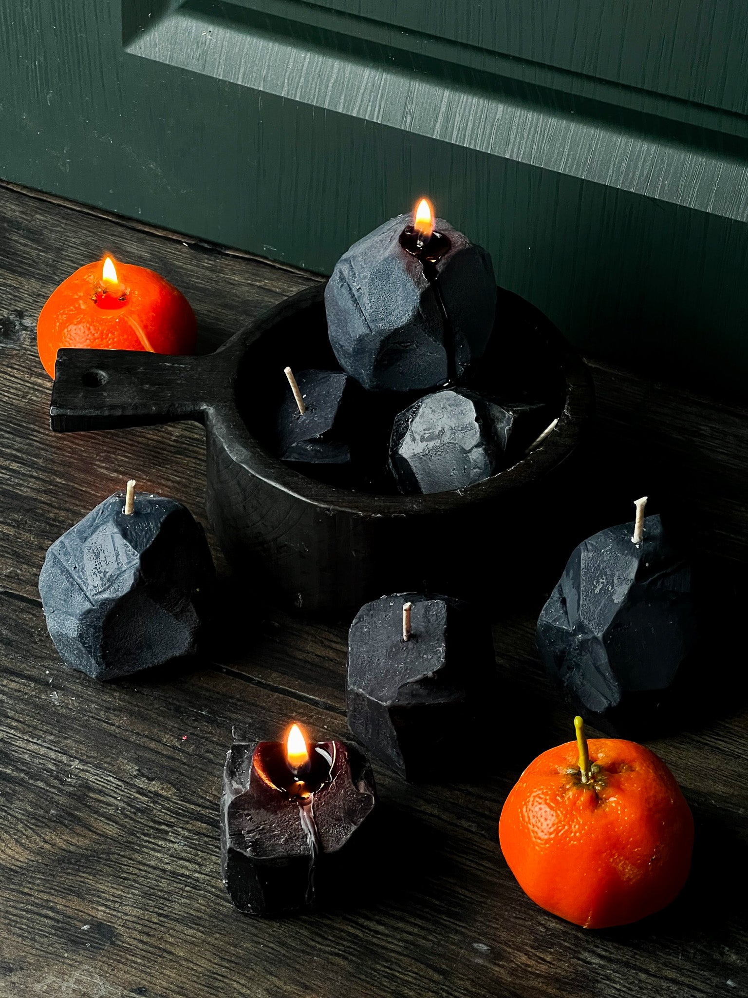COAL AND ORANGE CANDLE