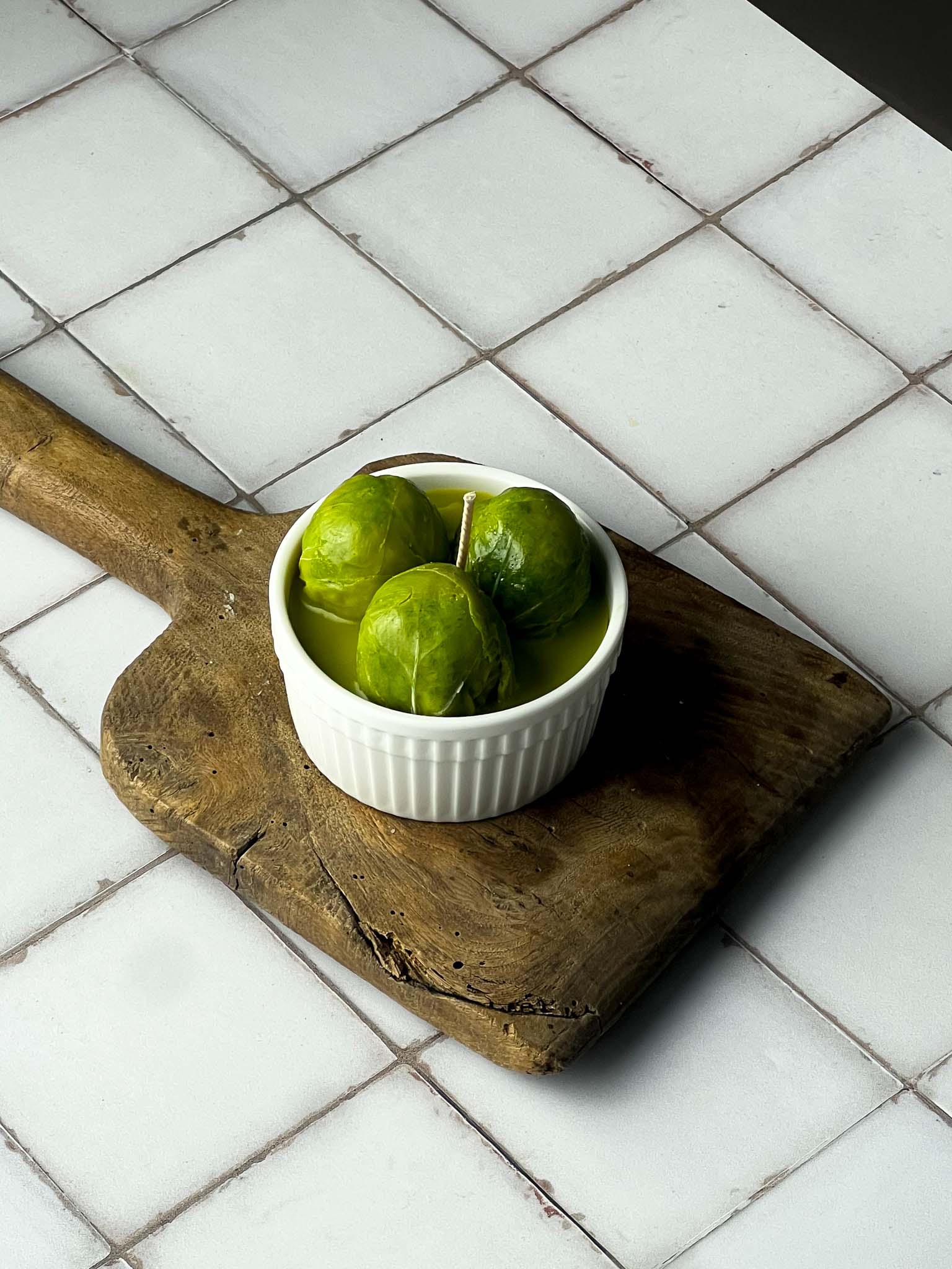 BRUSSEL SPROUT CANDLE