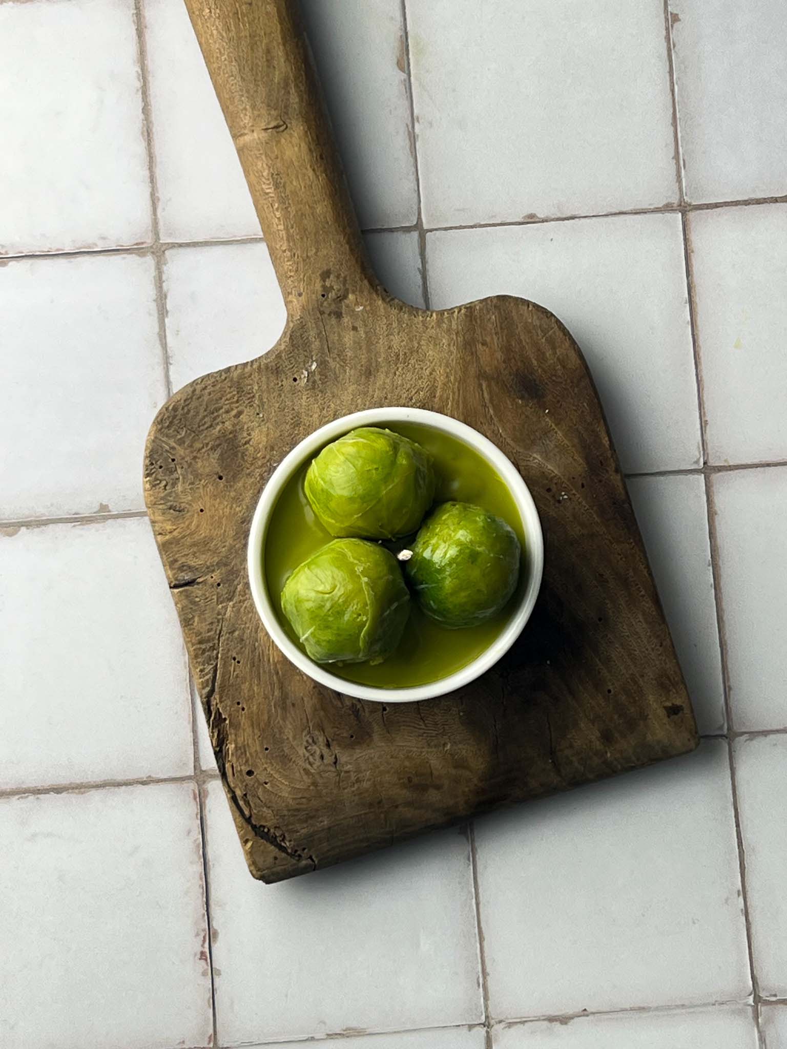 BRUSSEL SPROUT CANDLE